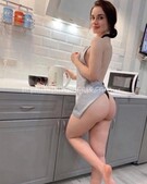 Анкета проститутки Каролина - метро Тверской, возраст - 24