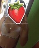 Анкета проститутки Викуля - метро Саларьево, возраст - 25